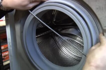 How to Replace the Door Seal on a Washing Machine