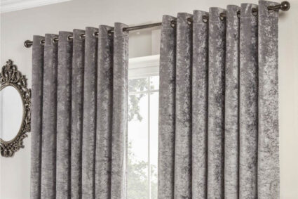 The Perfect Drape: Choosing Velvet Curtains for Different Room Styles