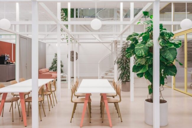 Transform Your Workspace: Interior Design Trends in Amsterdam, Rotterdam & Utrecht