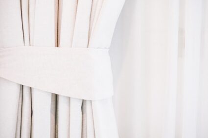 How Curtain Choices Differ by Property Type