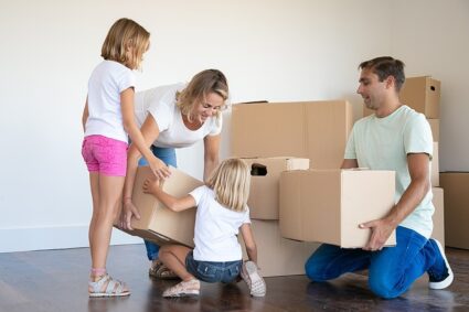 Moving House with School-Age Kids: How to Make the Transition Easier